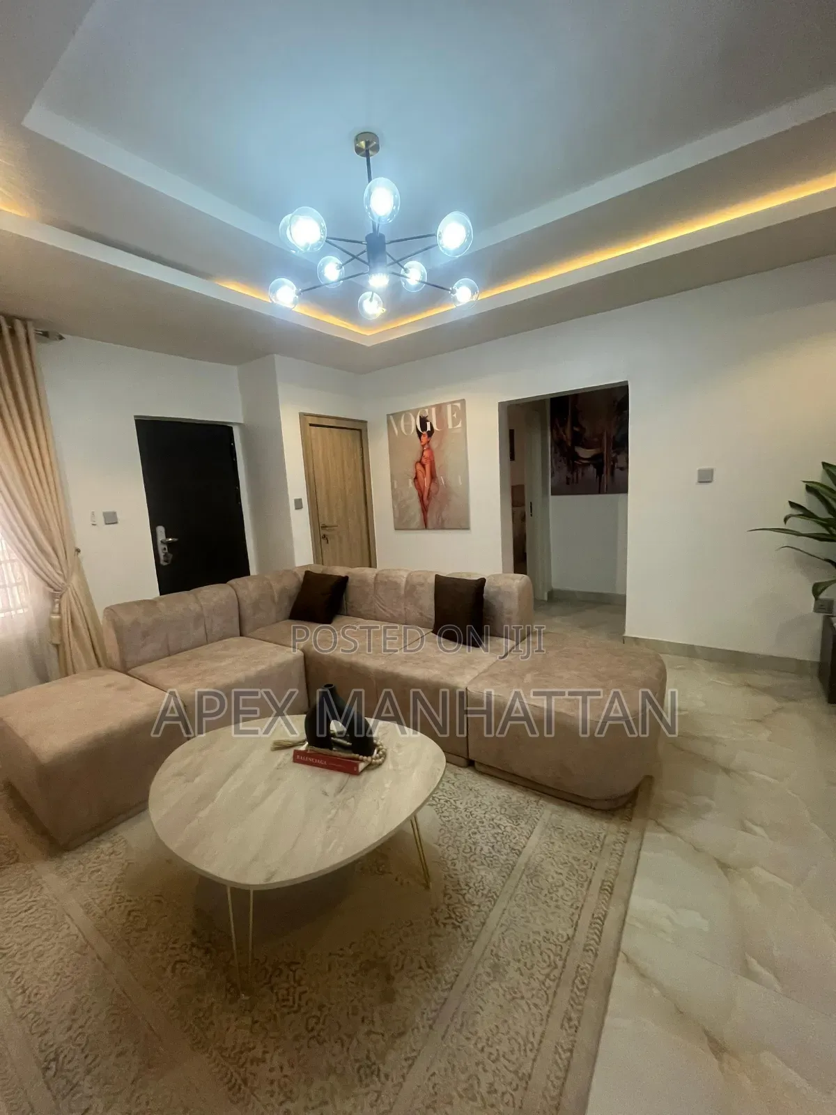 Furnished 2bdrm Block of Flats in Presidential Villa, Asokoro for rent in Asokoro