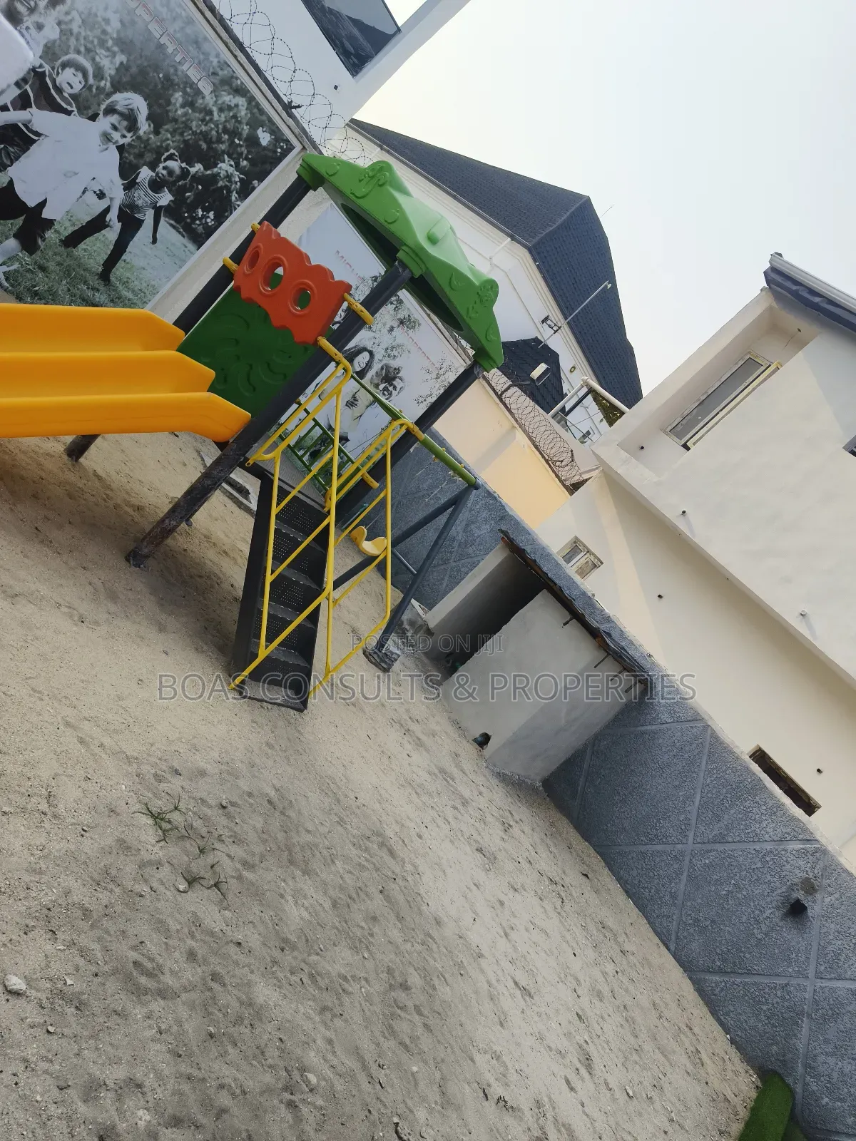 4bdrm Duplex in Ilaje / Lekki for rent in Ilaje / Lekki