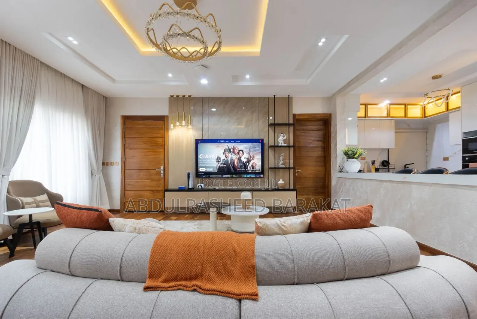 New Luxury 2bedroom Apartment With Big Balcony, Ps5 Outdoor Cinema in Lekki Phase 1