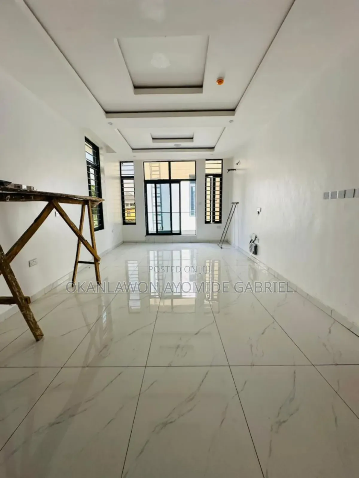 5bdrm Duplex in Omole Phase 1 for sale in Omole Phase 1