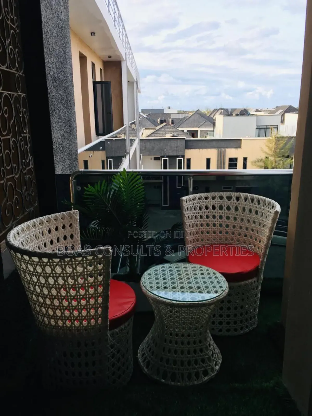 Furnished 2bdrm Apartment in Ikota for sale in Ikota