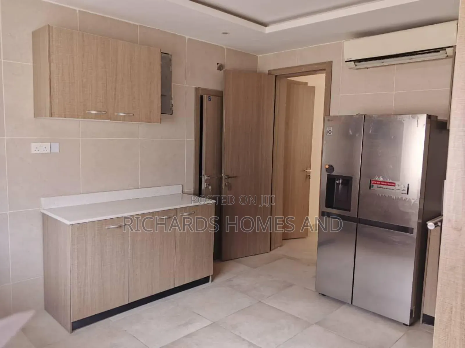 3bdrm Apartment in Old Ikoyi for rent in Old Ikoyi