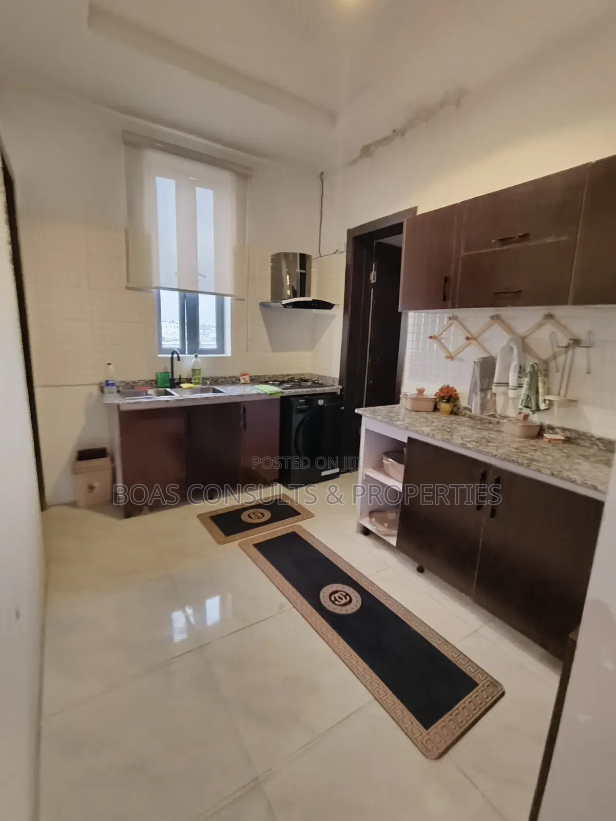 Furnished 2bdrm Apartment in Ikota for sale in Ikota