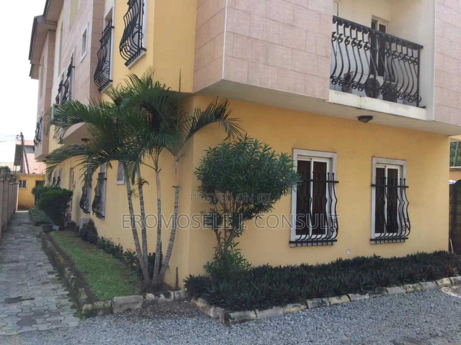 Furnished 1bdrm Apartment in Shonibare Estate for rent in Shonibare Estate