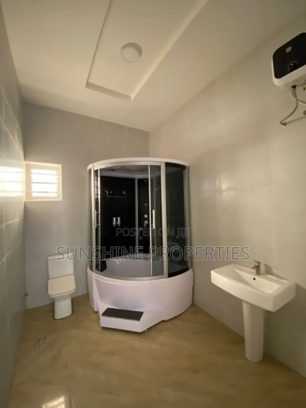 5bdrm Duplex in Lekki Expressway for sale in Lekki Expressway