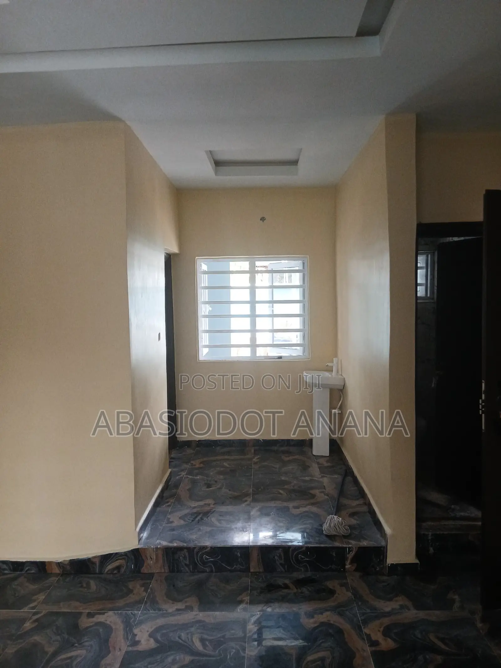 4bdrm Bungalow in Abak Road By Federal, Uyo for sale in Uyo