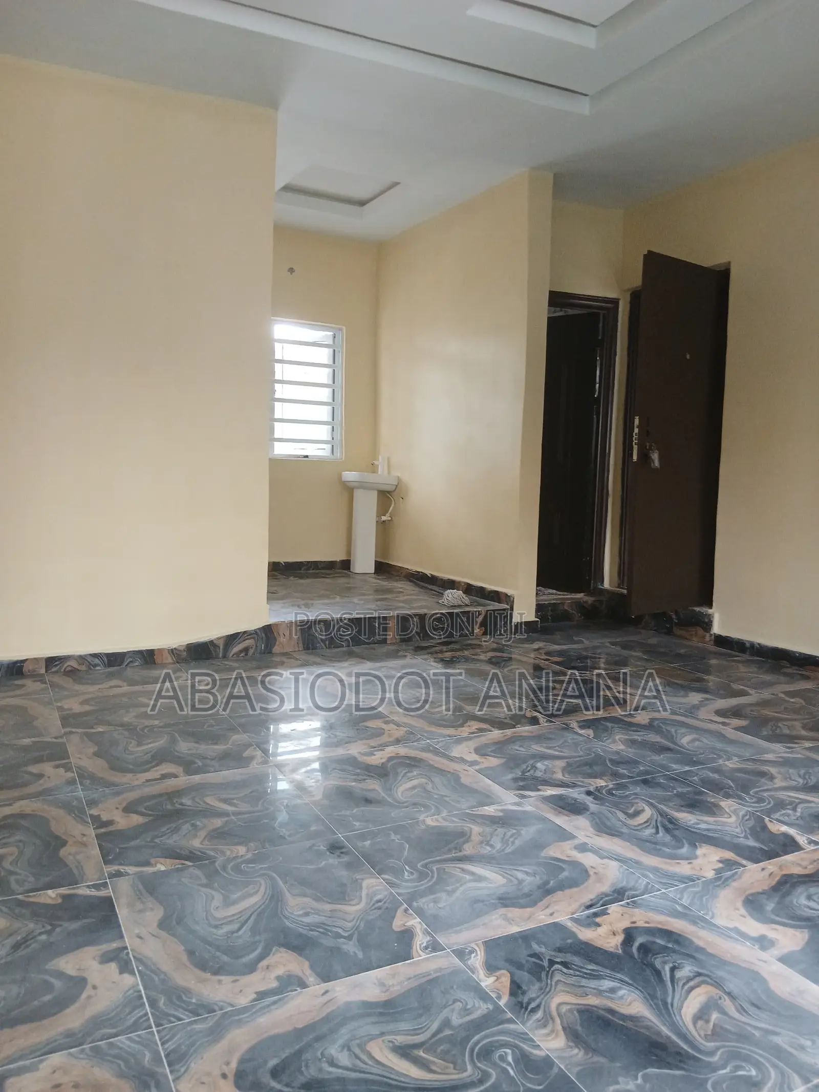 4bdrm Bungalow in Abak Road By Federal, Uyo for sale in Uyo