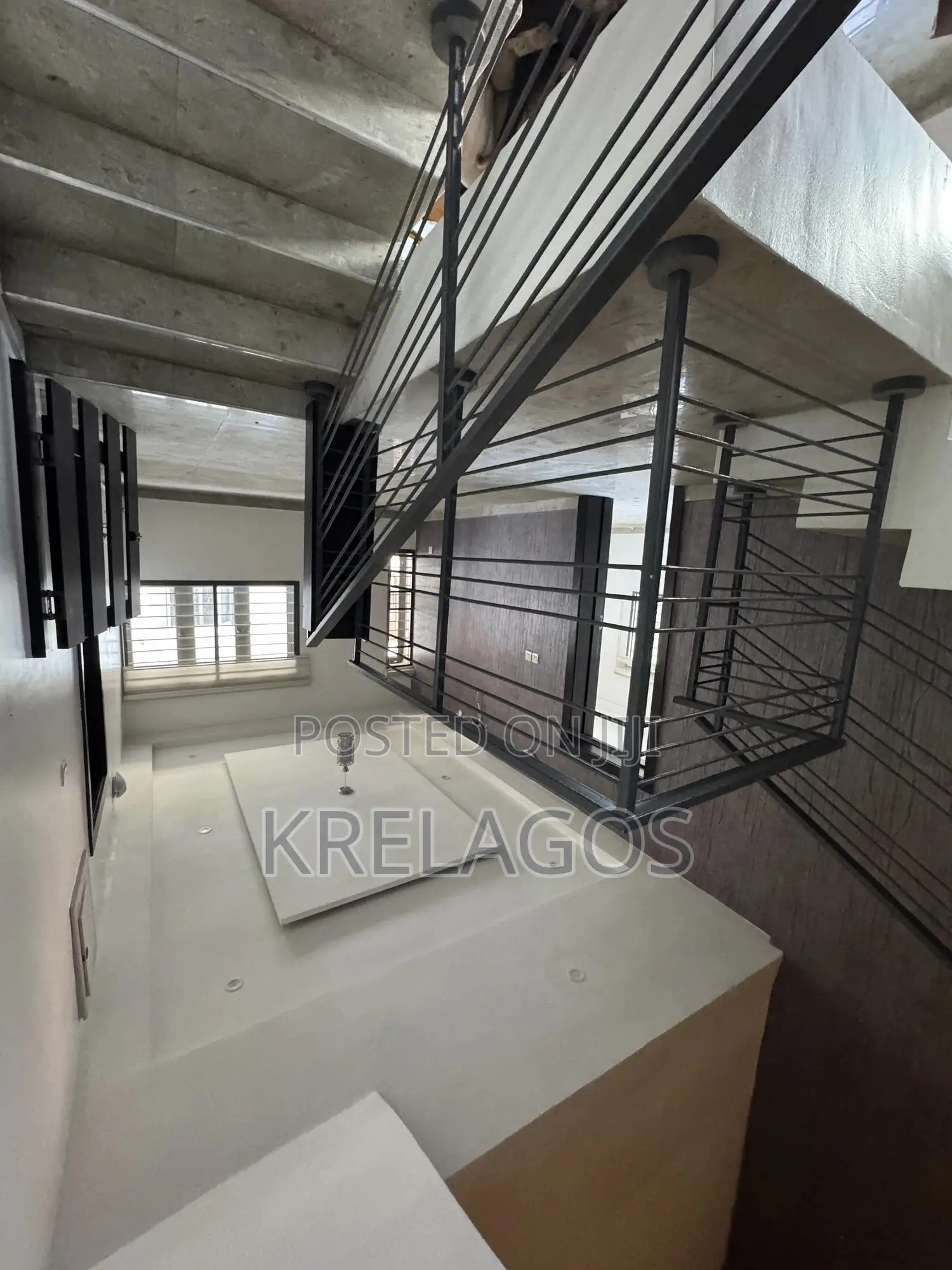 4bdrm Townhouse/Terrace in Ikate for sale in Ikate