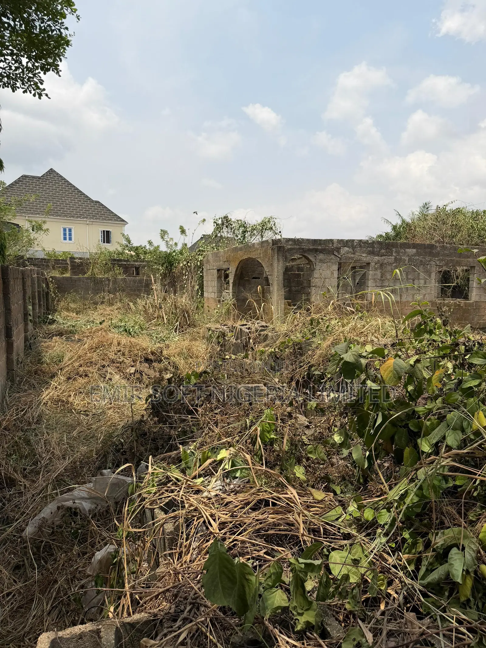 Sales of Land in Akala Express