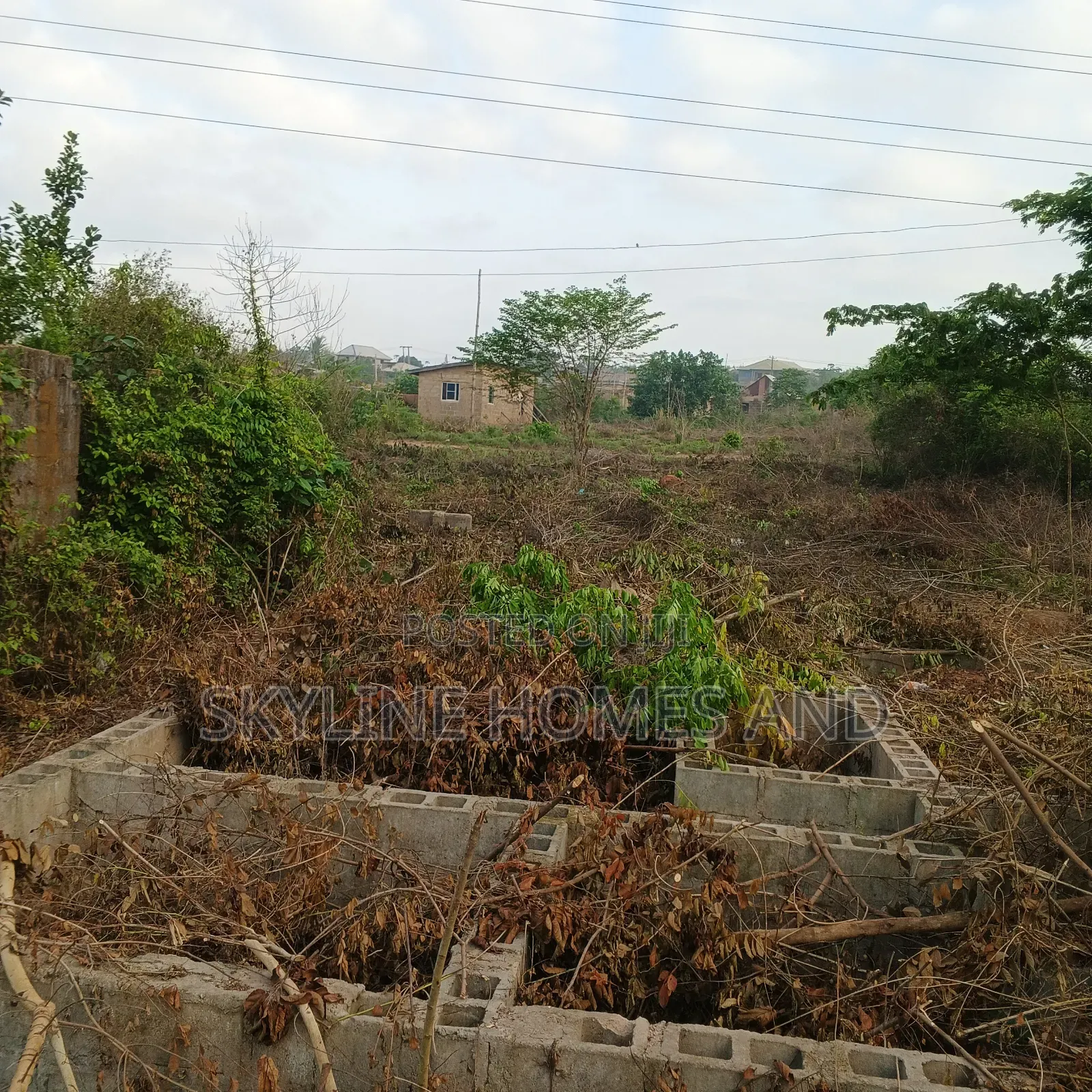 A Plot of Land With 3 Bedrooms Foundation at Obada in Ewekoro