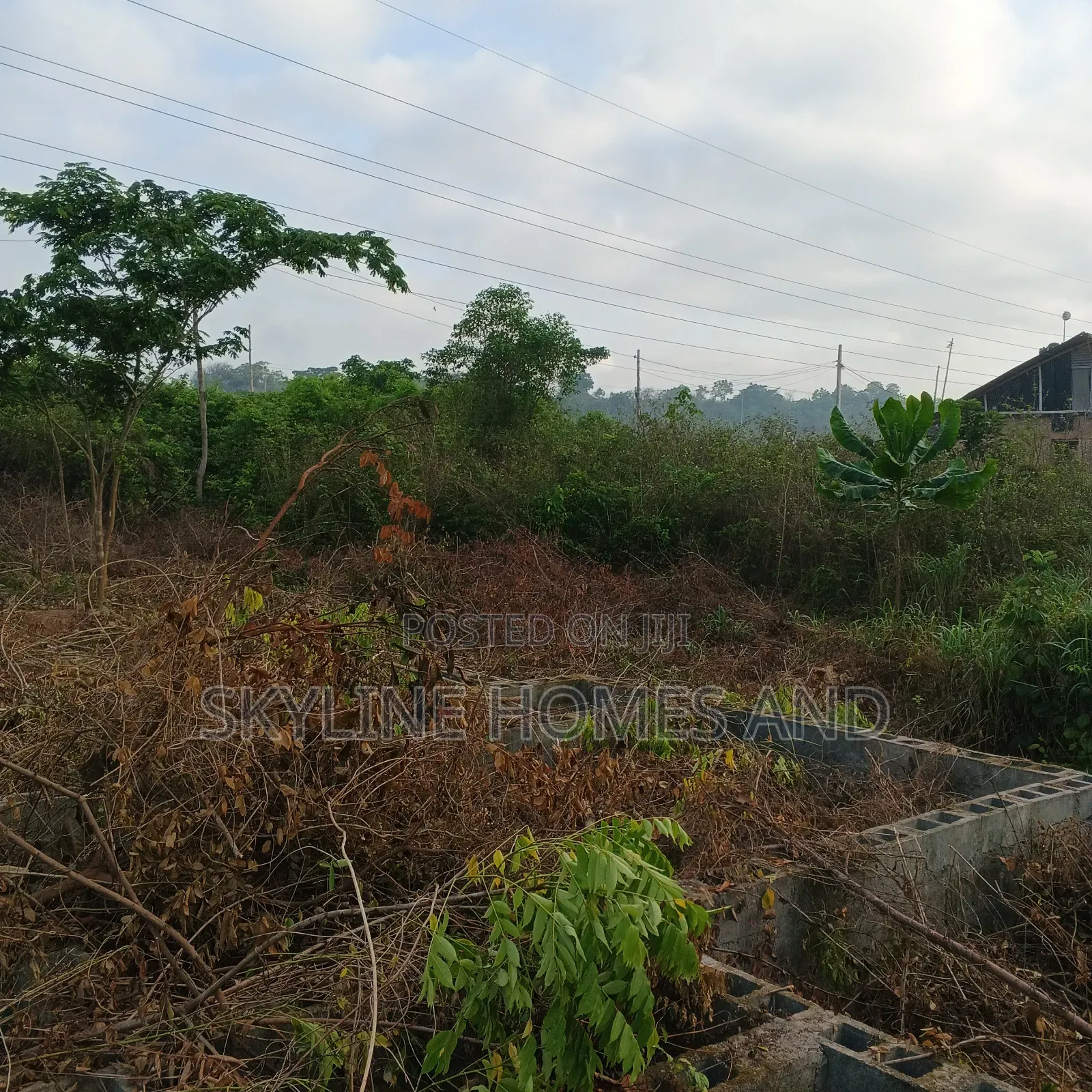 A Plot of Land With 3 Bedrooms Foundation at Obada in Ewekoro