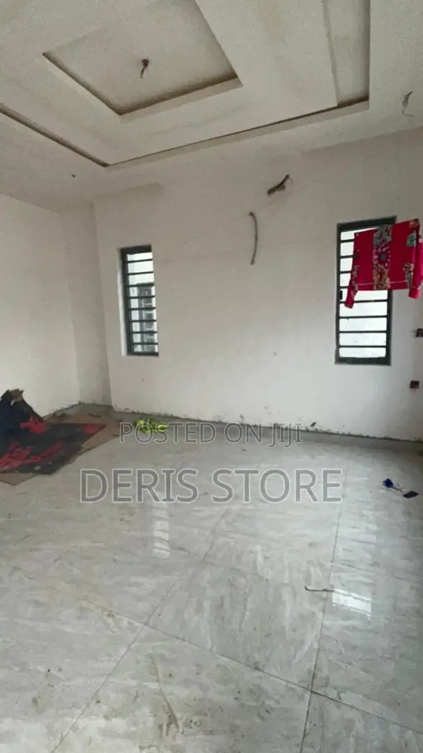 4bdrm Duplex in GRA Phase 1 for sale in GRA Phase 1