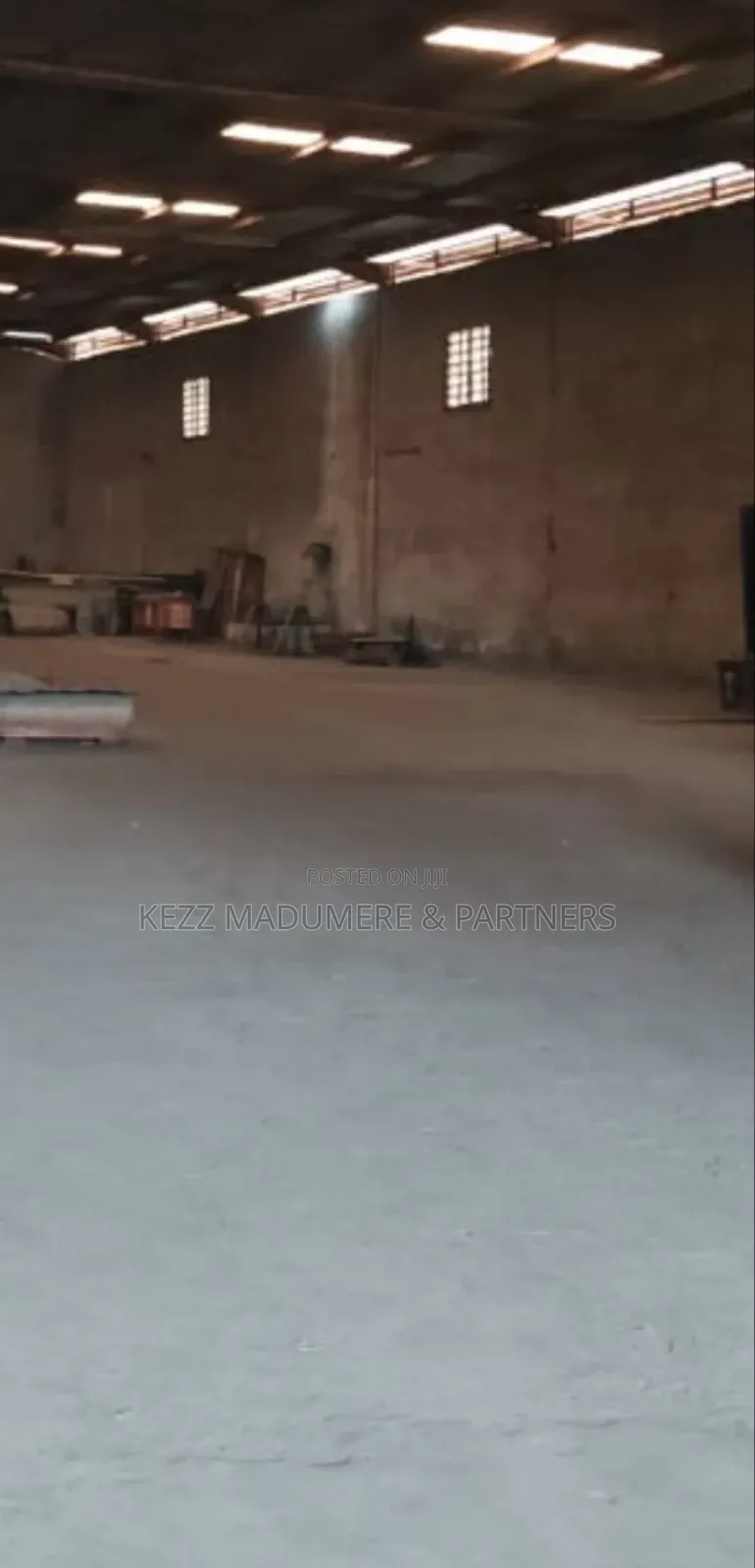 To Let /Lease : 500 SQMTRS Warehouse in Port Harcourt in Eliozu