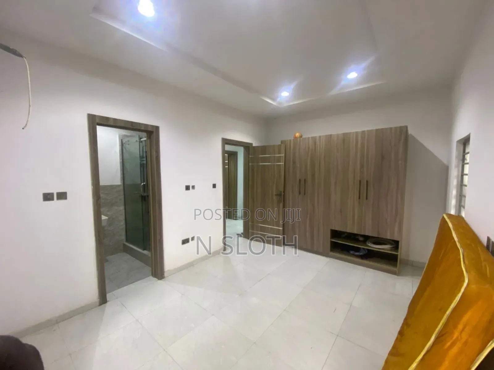 2bdrm Block of Flats in Lekki Scheme 2, Abraham Adesanya for rent in Abraham Adesanya