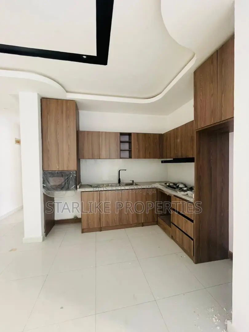 2bdrm Block of Flats in Ikate for sale in Ikate