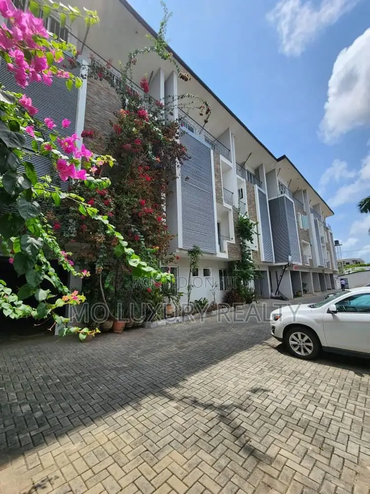 4bdrm Townhouse / Terrace in Ikoyi for rent in Ikoyi