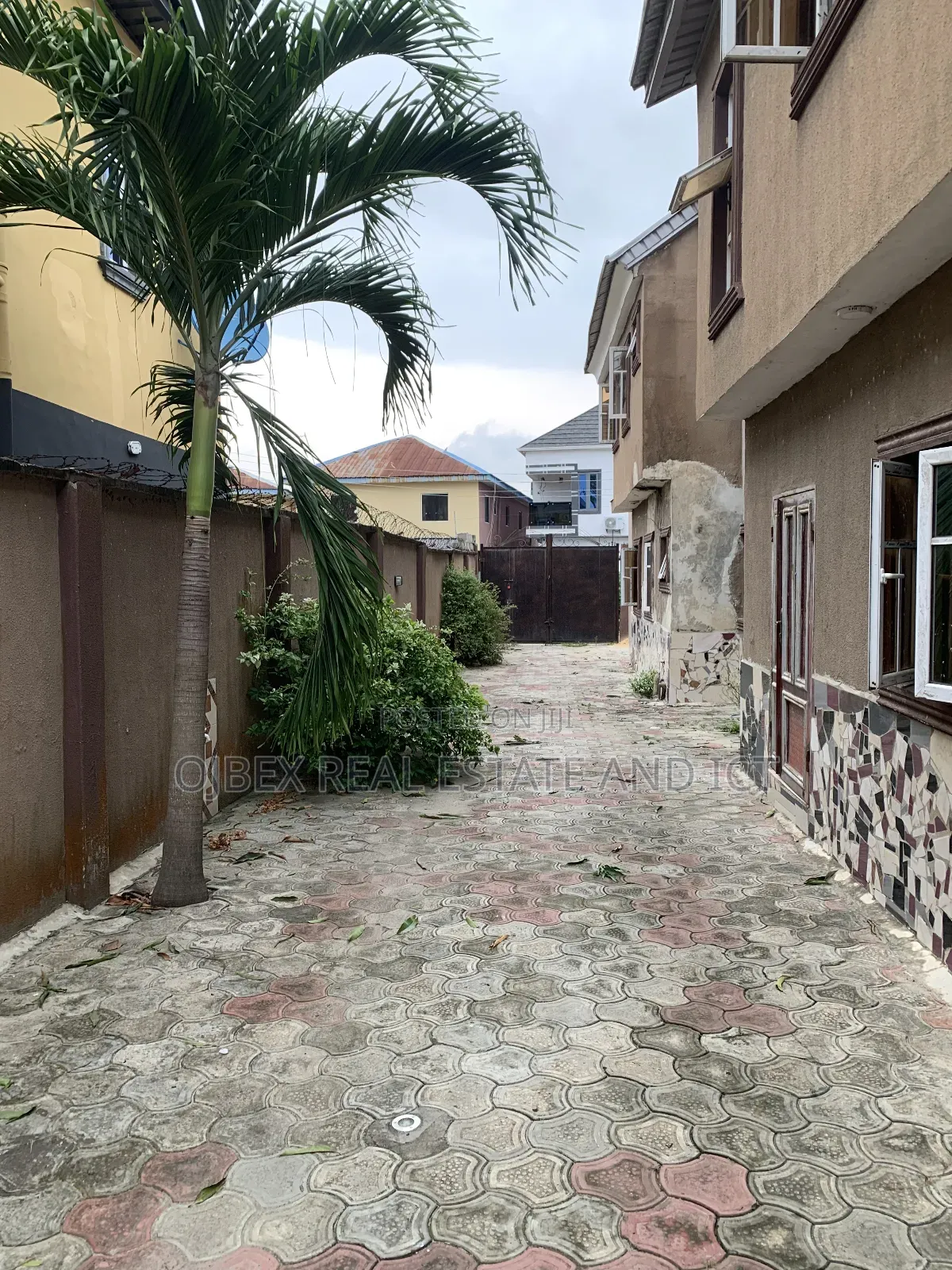 Furnished 3bdrm Block of Flats in Abijo Gra, Ajah for rent in Ajah