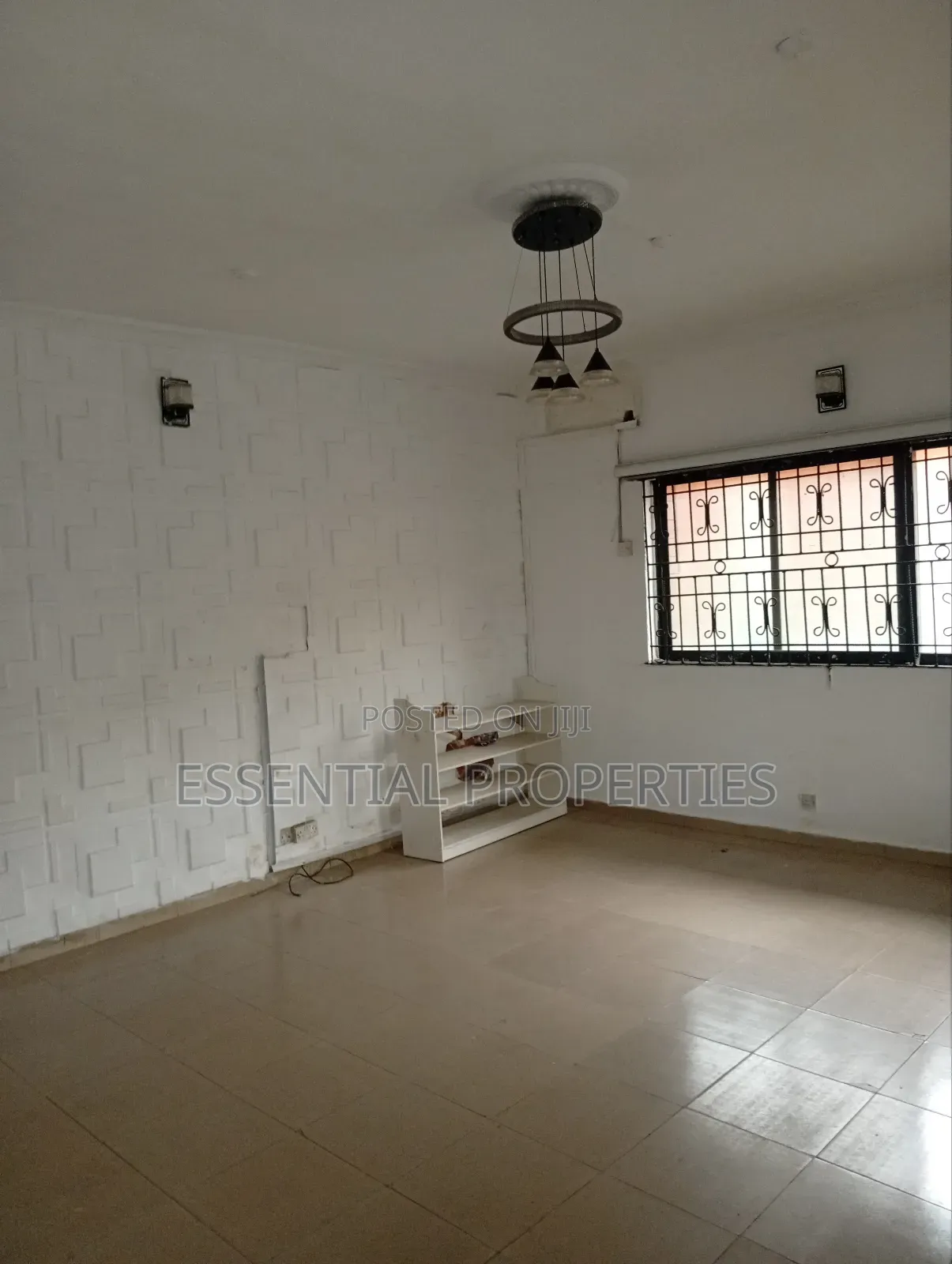 3bdrm Block of Flats in Oregun for rent in Oregun
