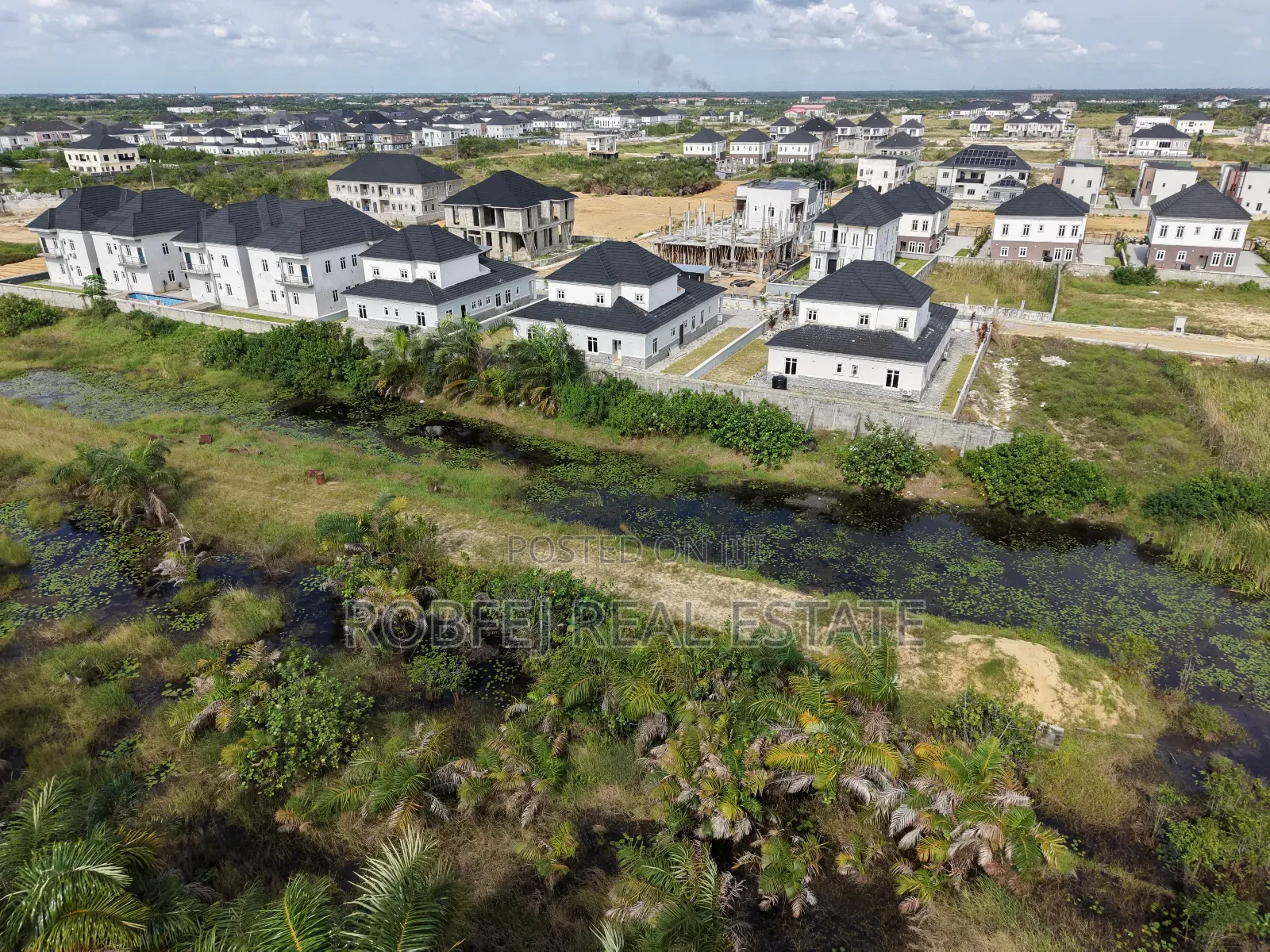 Investment Opportunity in Ibeju Lekki in Aiyeteju