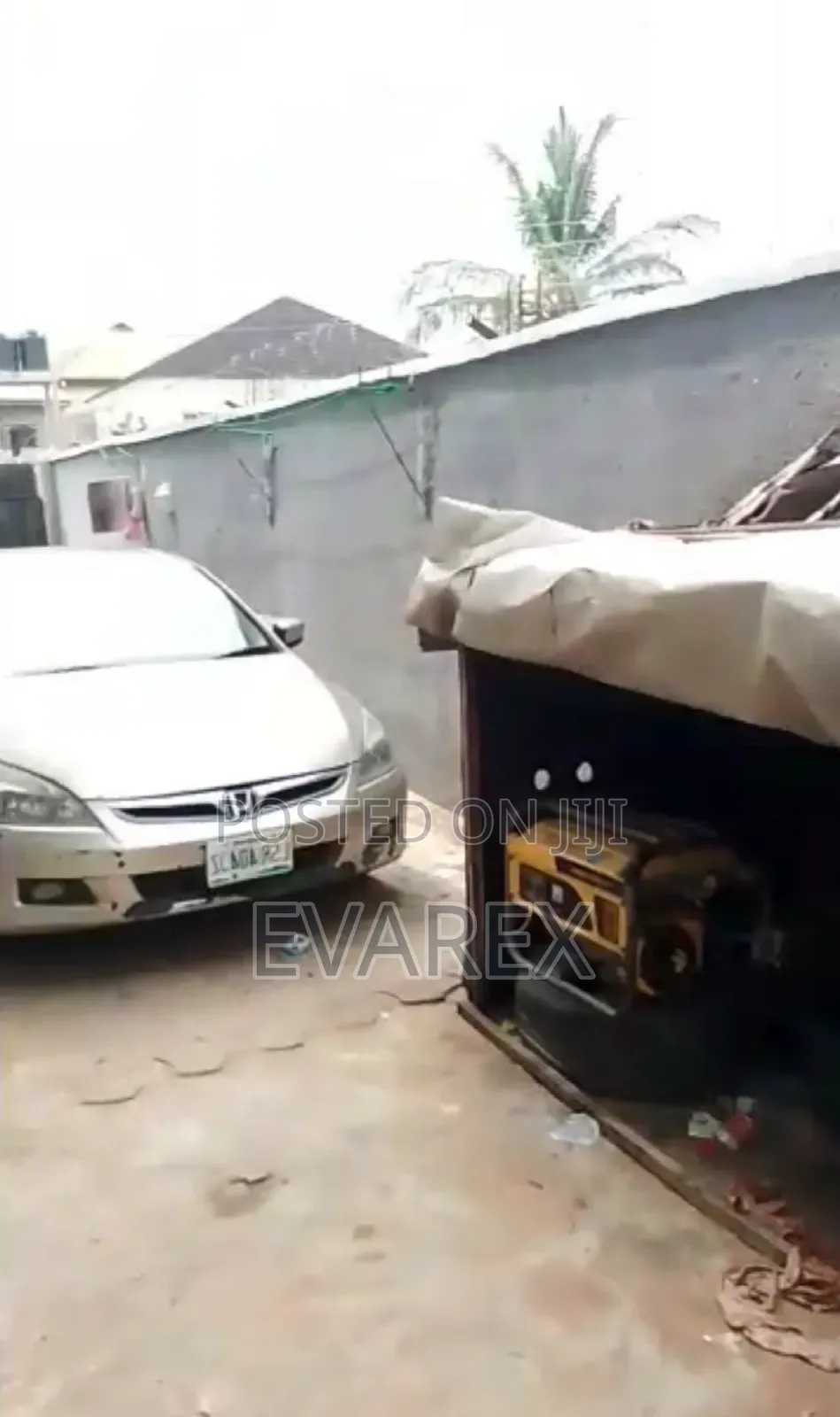 18bdrm Block of Flats in Ojo for sale in Ojo