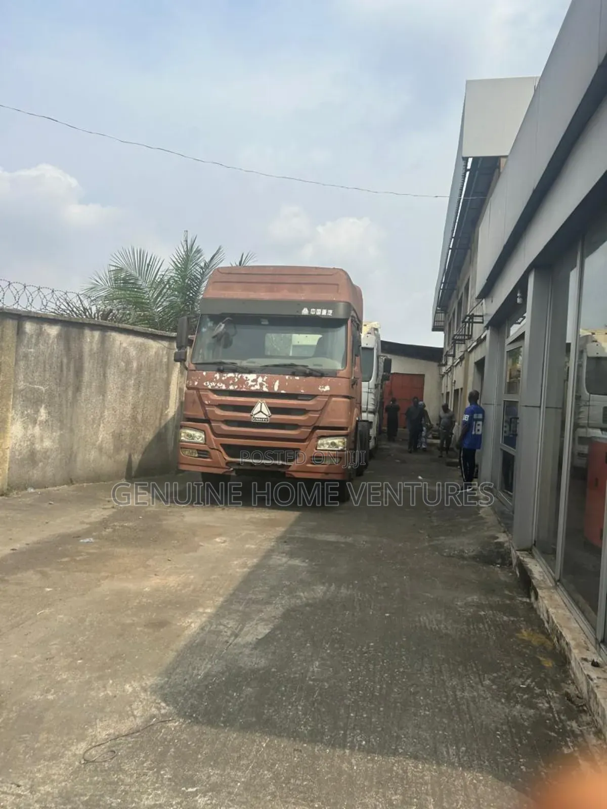 Warehouse on 8,250 SQM Plot for Sale Facing Apapa- Oshodi Expressway in Oshodi Expressway