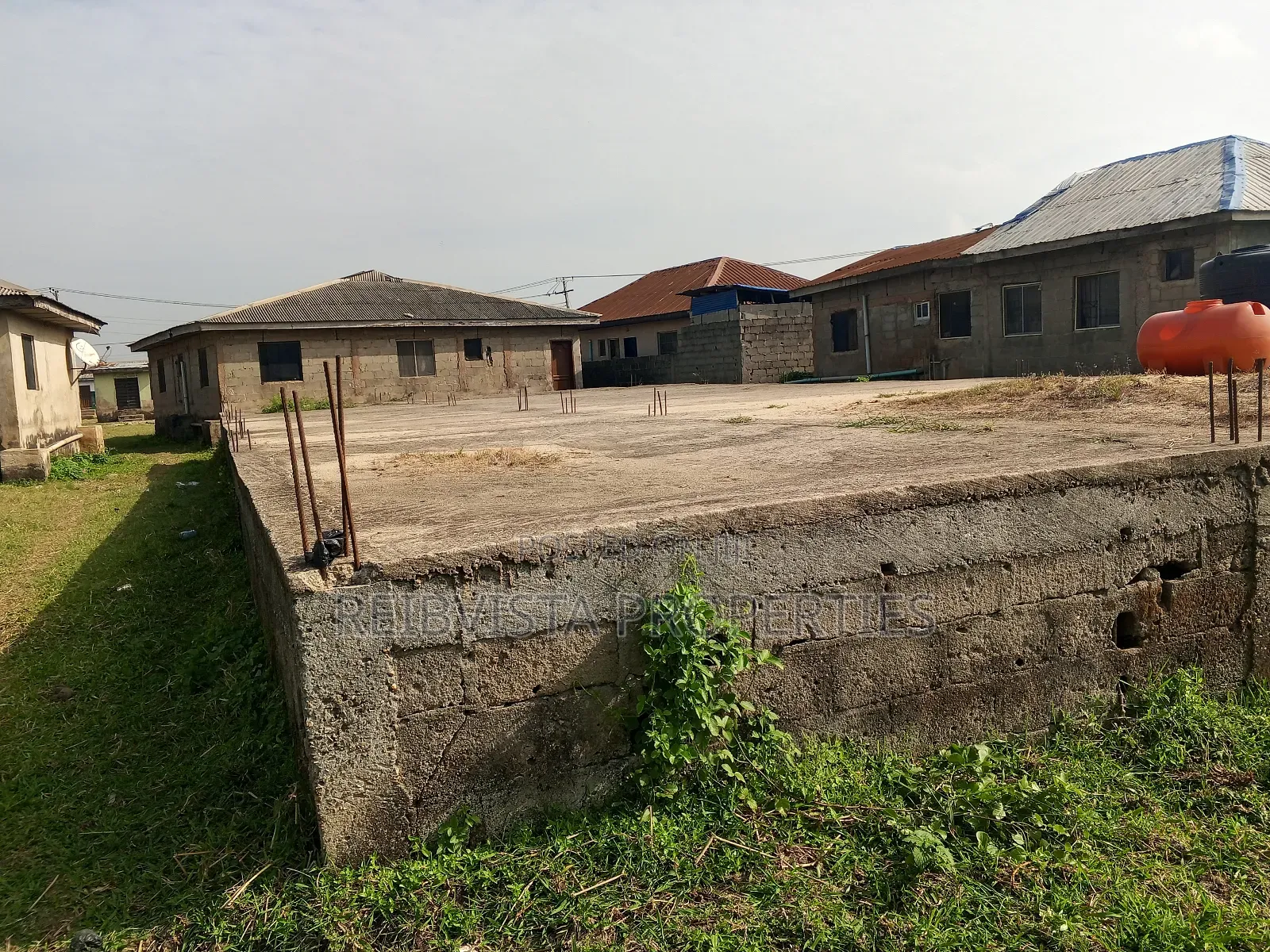Plot of Land With Foundation in Kosofe / Kosofe