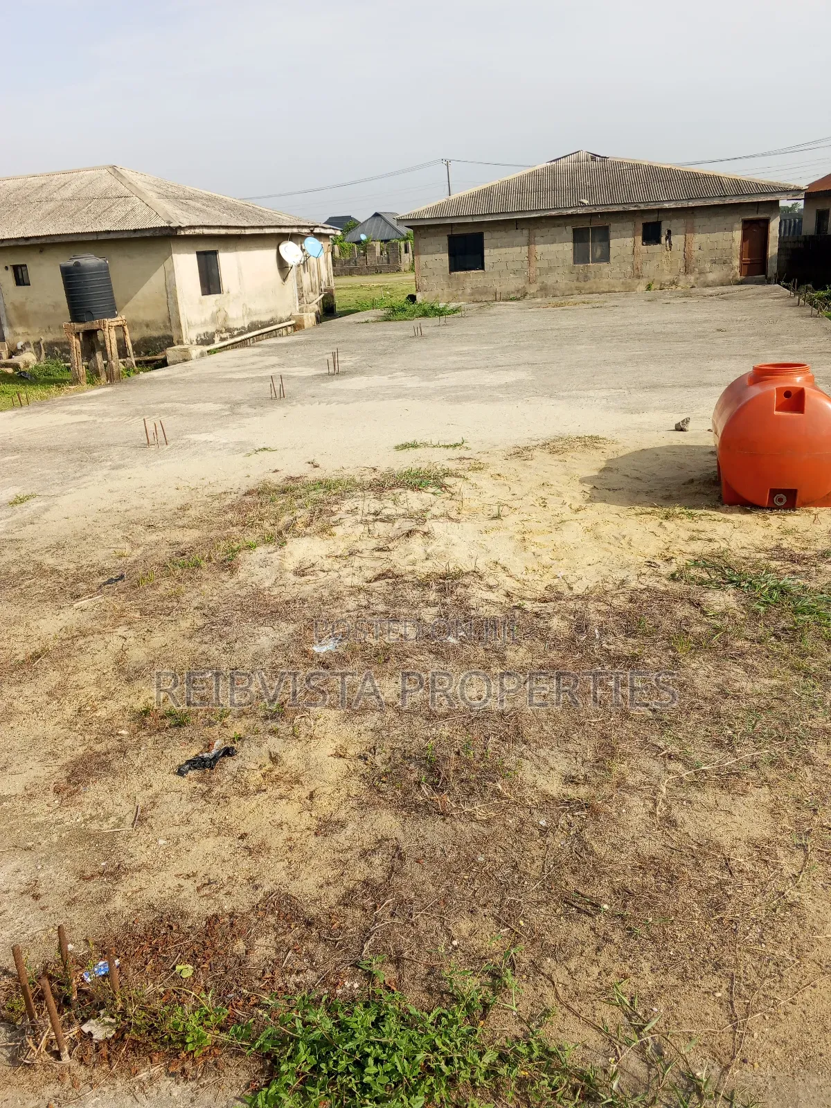 Plot of Land With Foundation in Kosofe / Kosofe