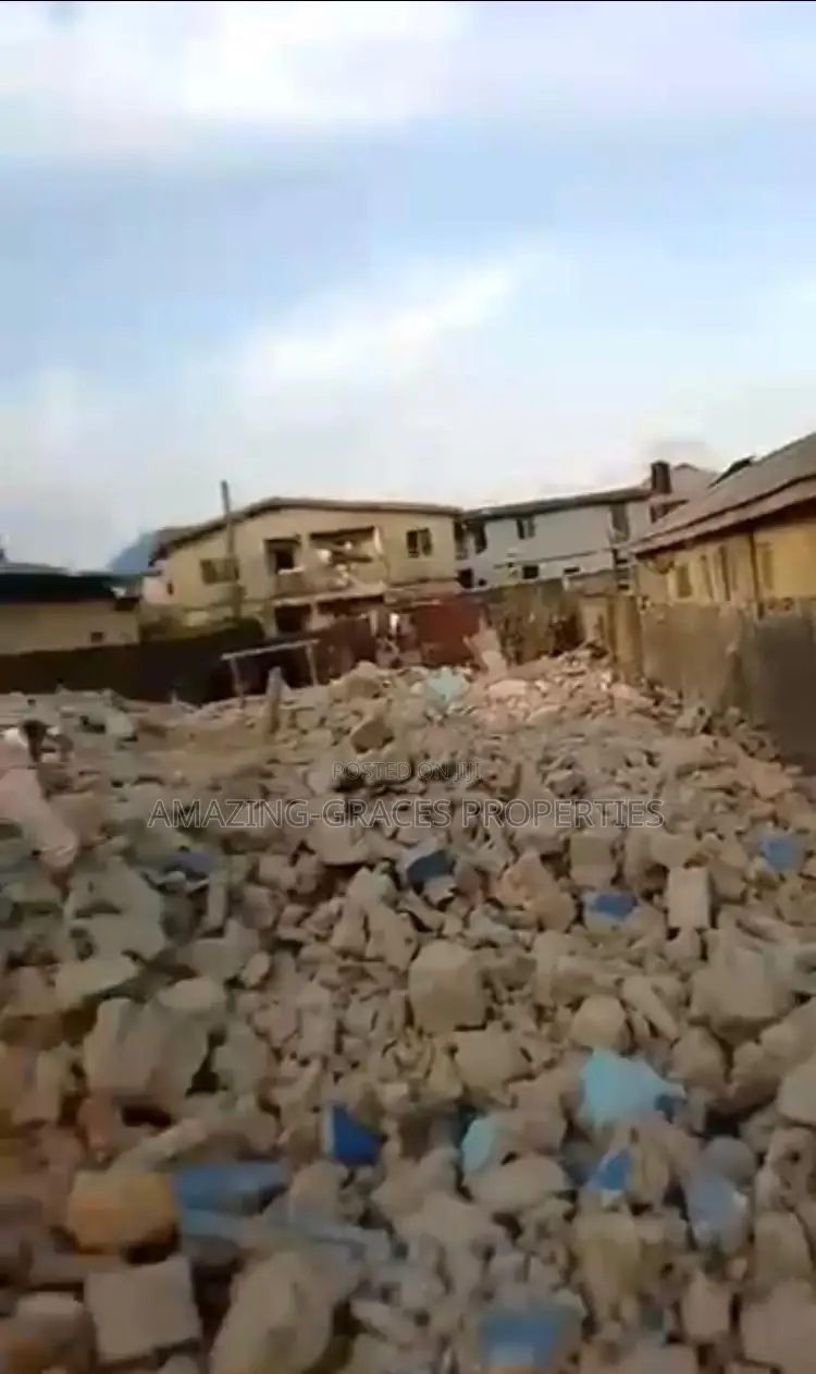 For Sale – Half Plot of Land (Flexible Options Available) in Ikotun / Ikotun/Igando