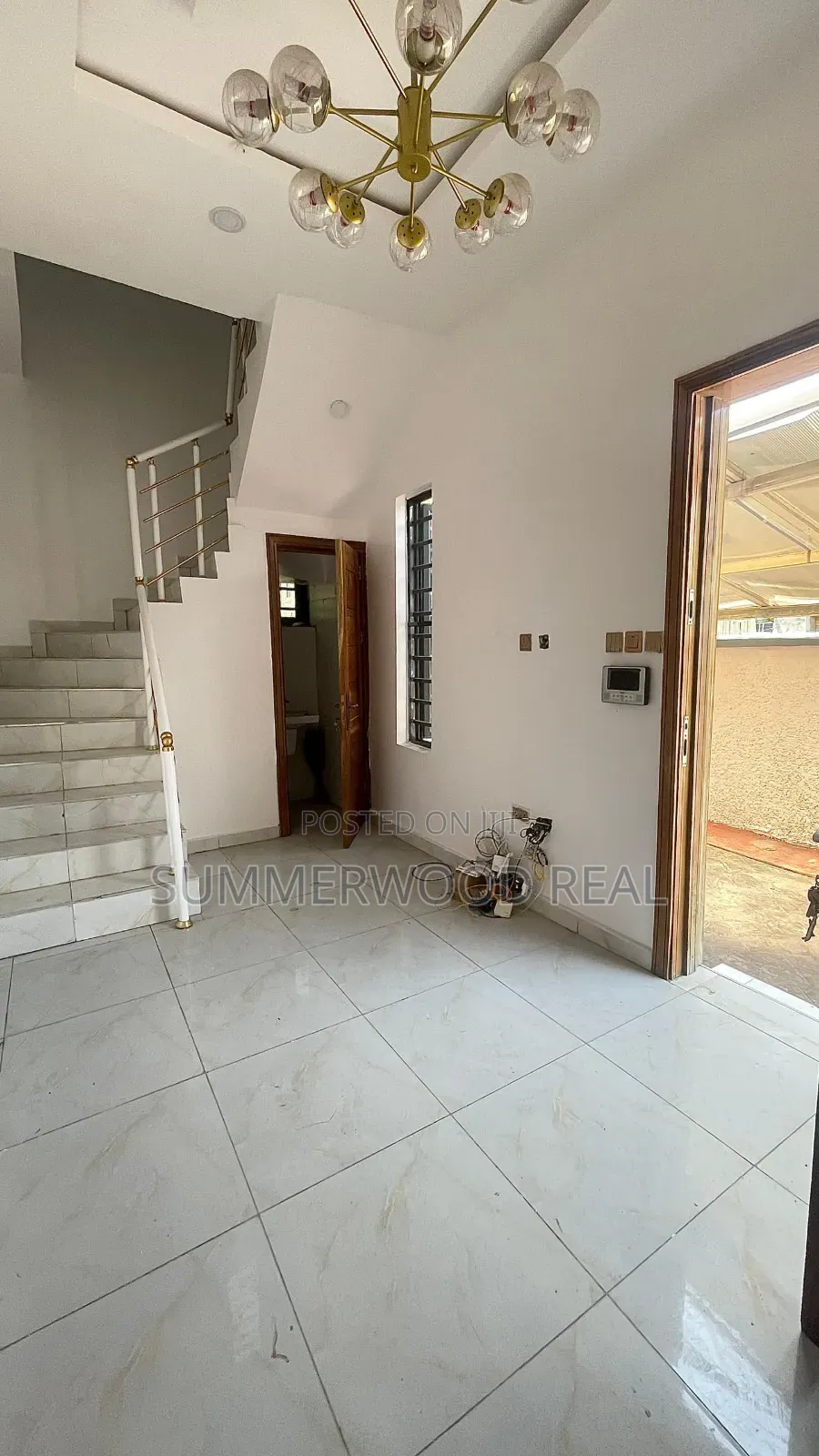 1bdrm Duplex in Agungi for rent in Agungi