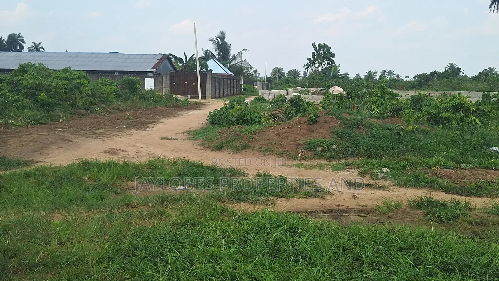 For Sale : 5 Plots at NDDC Road, Off Eneka-Igwuruta, Port Har in Obio-Akpor