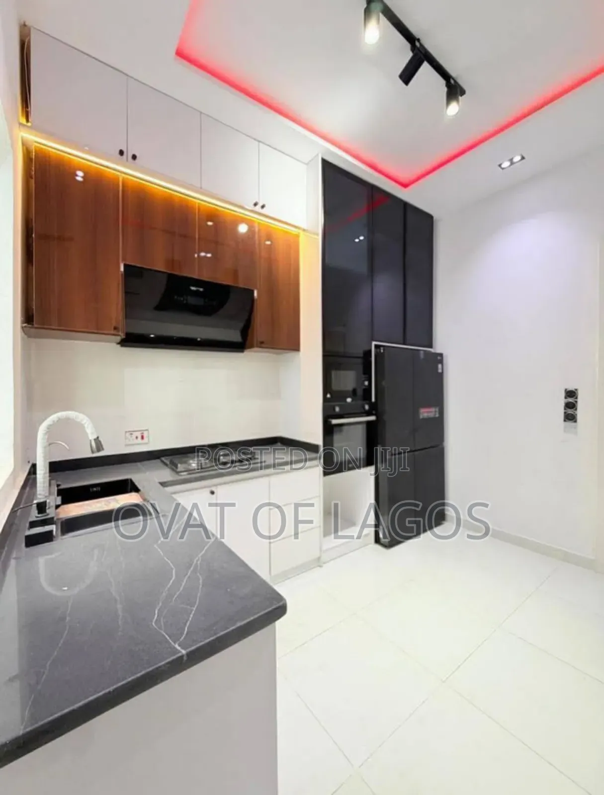 4bdrm Duplex in Ikota for sale in Ikota