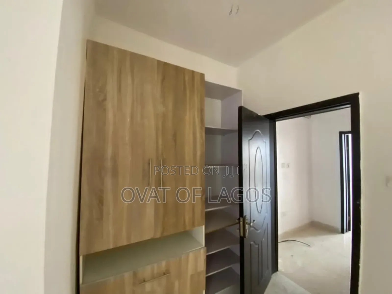 3bdrm Duplex in Ikota Villa for sale in Ikota