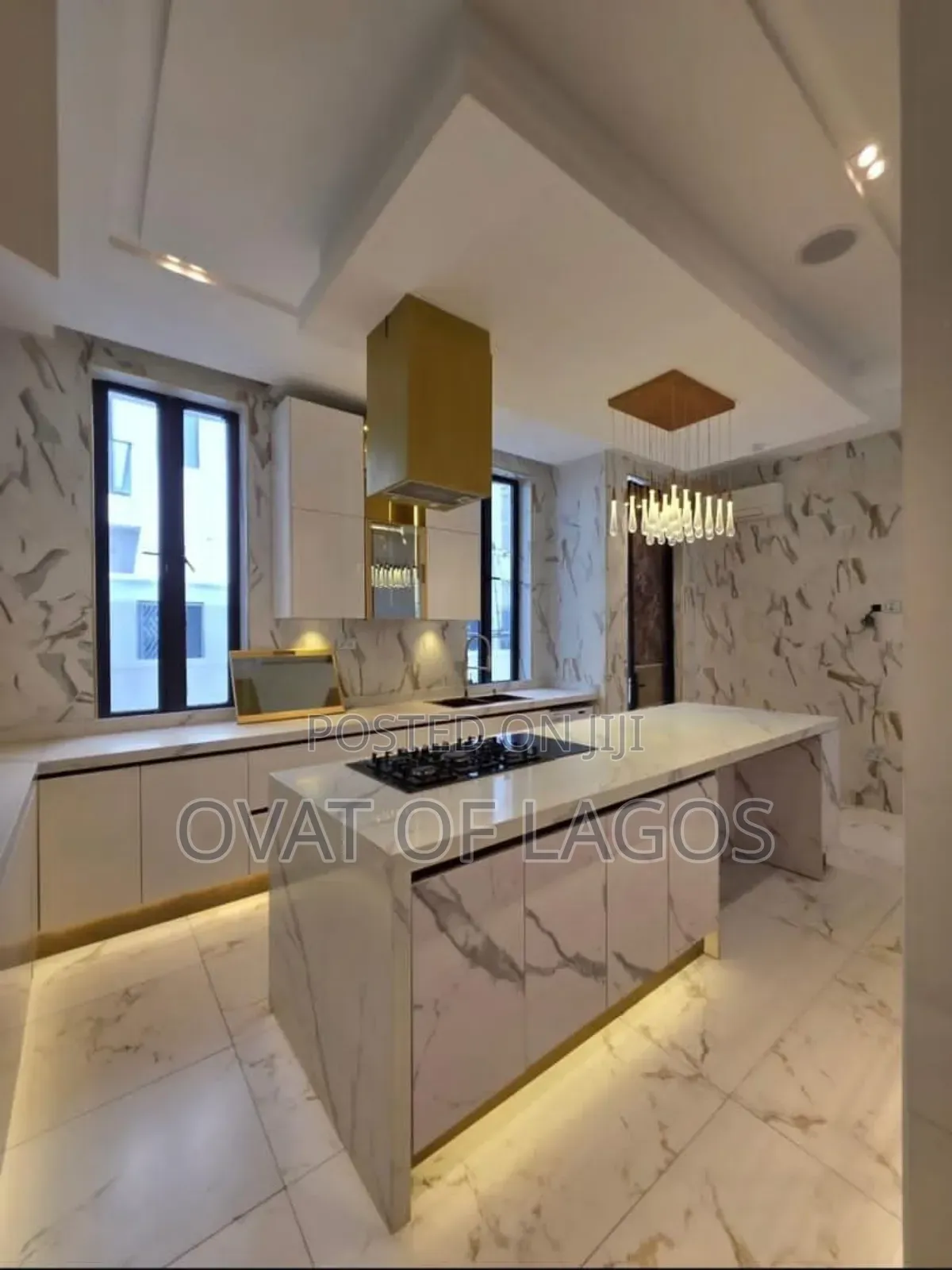 5bdrm Duplex in Pinnock Beach Estate, Osapa london for sale in Osapa london