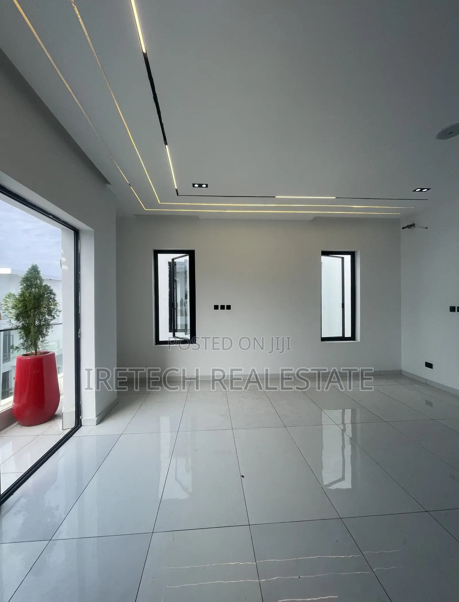 4bdrm Duplex in Orchid Road In A, Chevron for sale in Chevron