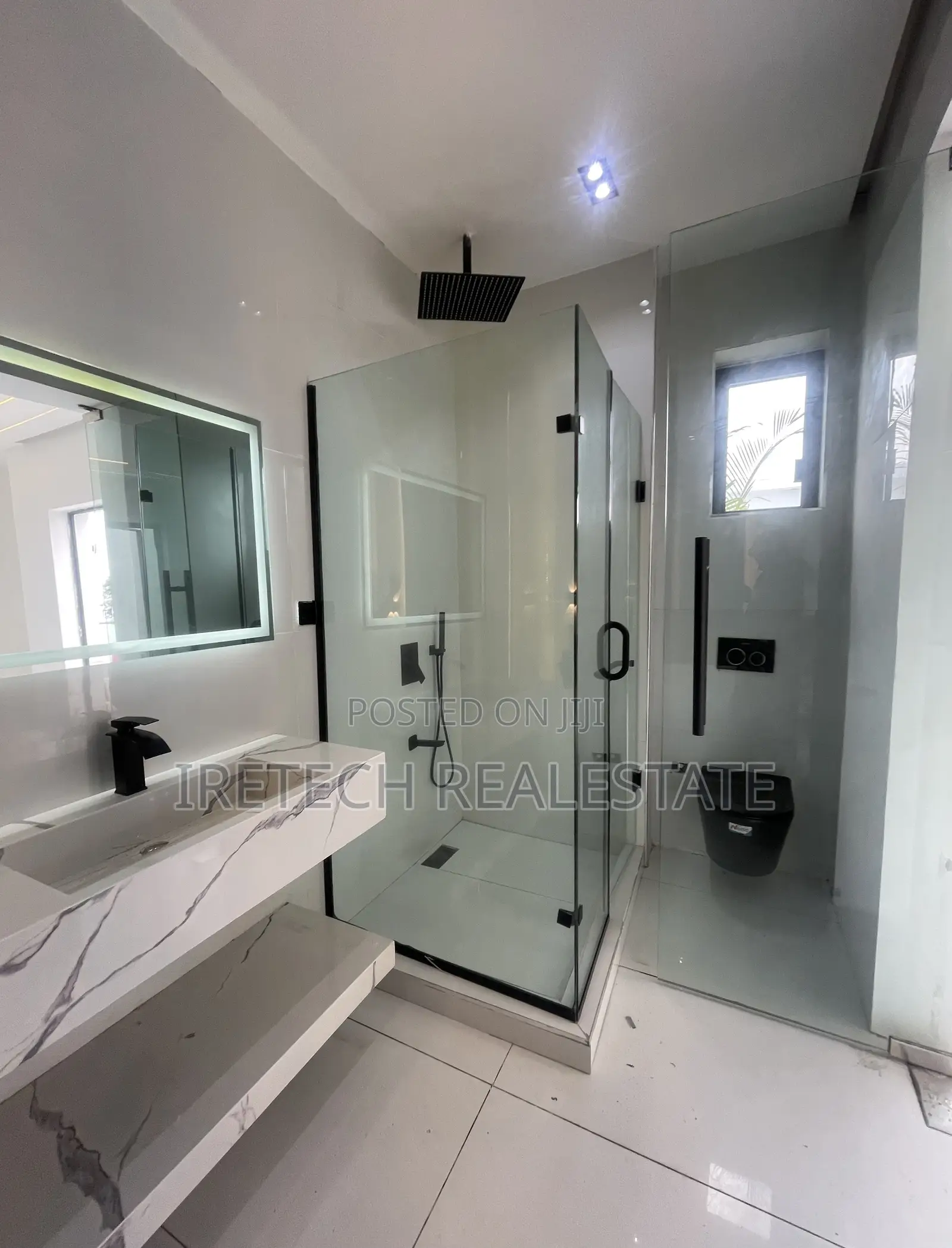 4bdrm Duplex in Orchid Road In A, Chevron for sale in Chevron