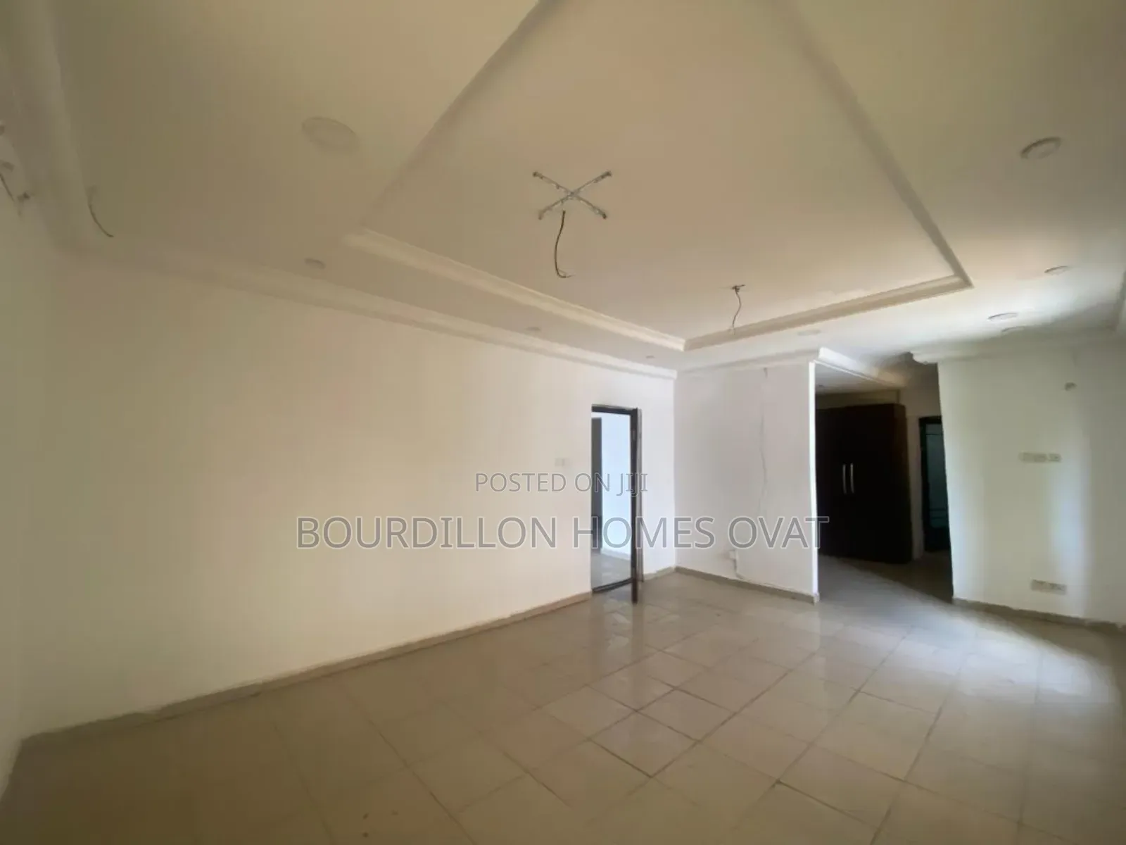 5bdrm Duplex in Chevron Lekki Lagos for sale in Chevron
