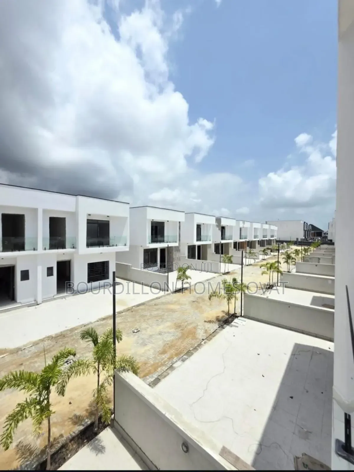 4bdrm Duplex in Orchid Lekki Lagos for sale in Ilaje / Lekki