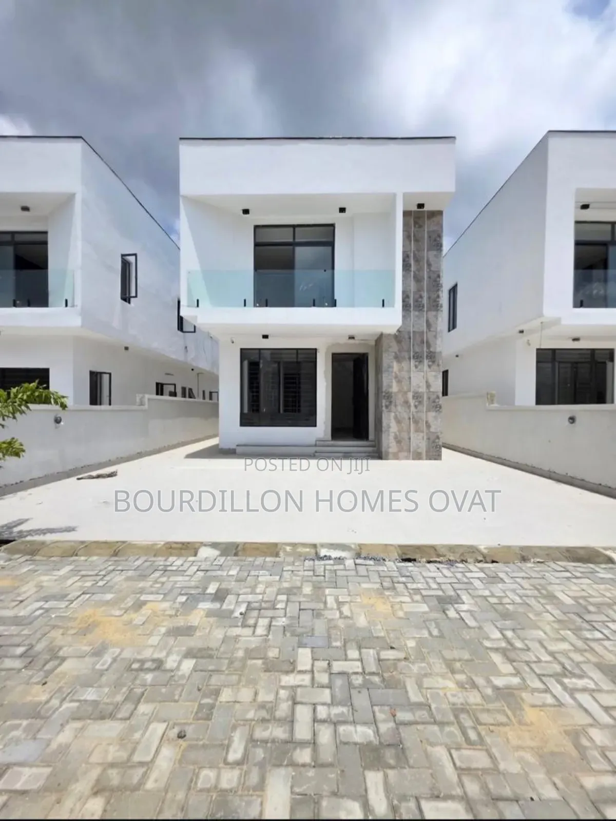 4bdrm Duplex in Orchid Lekki Lagos for sale in Ilaje / Lekki