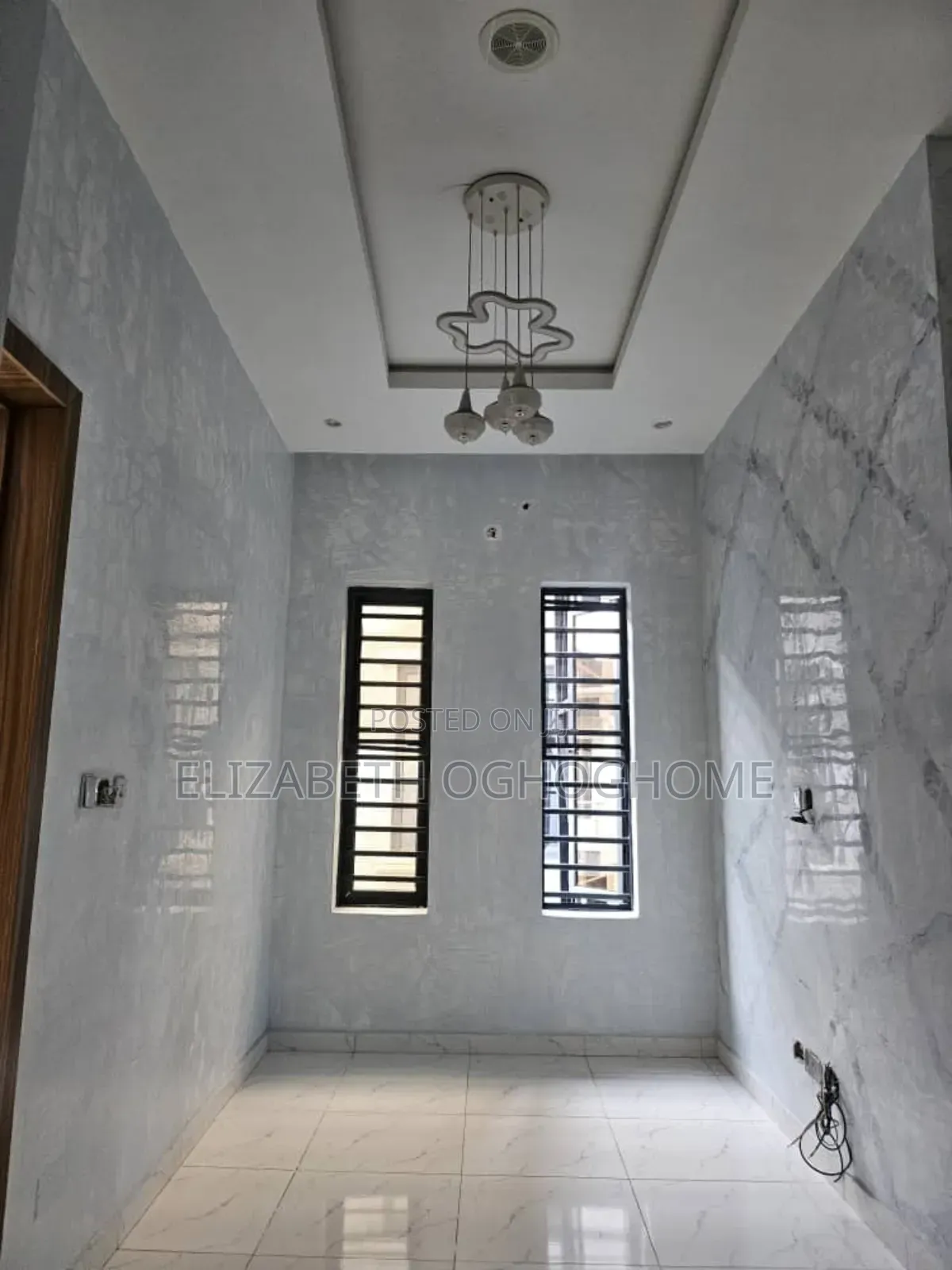4bdrm Duplex in Ikota for rent in Ikota