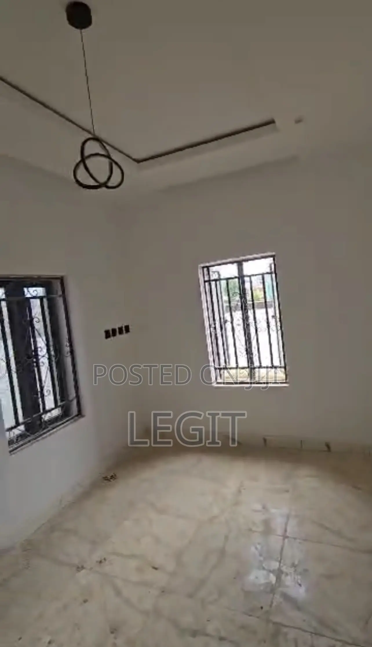 4bdrm Duplex in Lugbe District for sale in Lugbe District