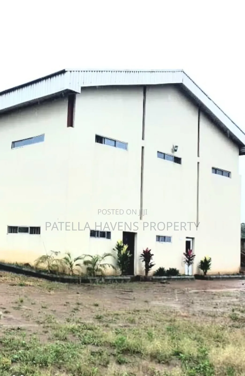 Distress Sale a Warehouse in Idu Industrial Zone in Idu Industrial