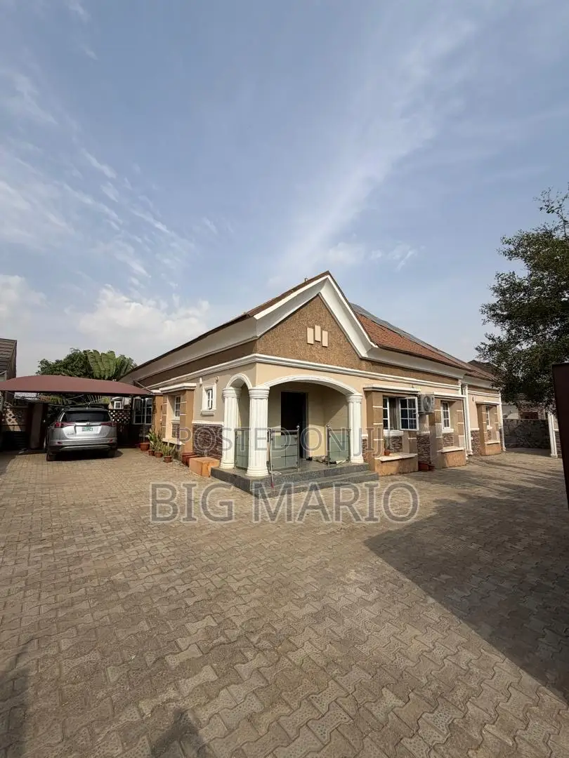 5bdrm Bungalow in Godab Estate, Jabi for sale in Jabi