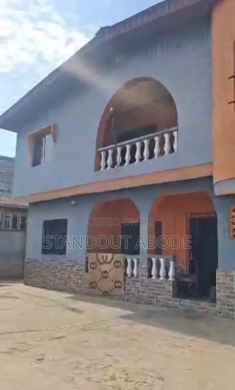 3bdrm Block of Flats in Good Location, Igando / Ikotun/Igando for sale in Igando / Ikotun/Igando