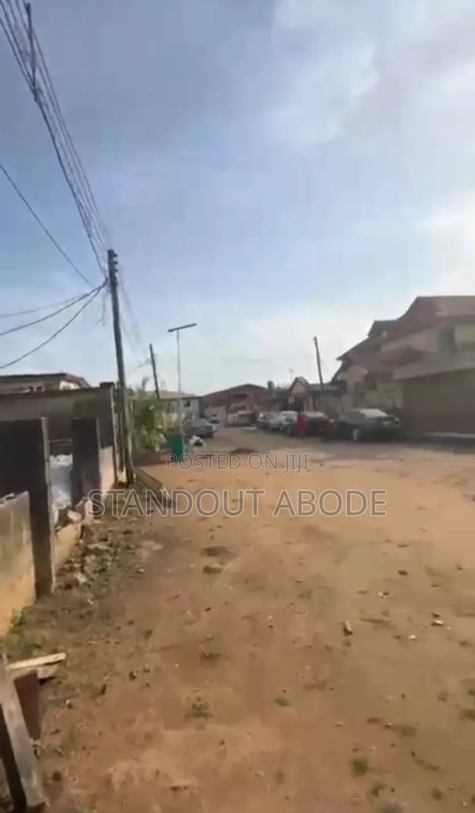 1bdrm Block of Flats in Nice Location, Akowonjo for sale in Akowonjo