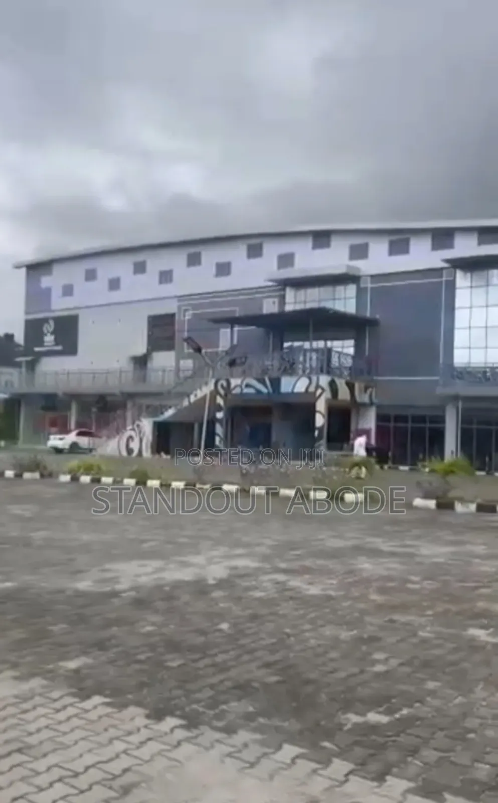 Massive Commercial Property on 6500sqm Urgently for Sale at Ikota Lekki in Ikota