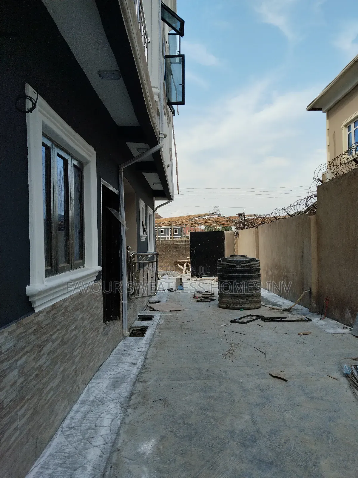 1bdrm Apartment in Private Estate, Obafemi-Owode for rent in Obafemi-Owode