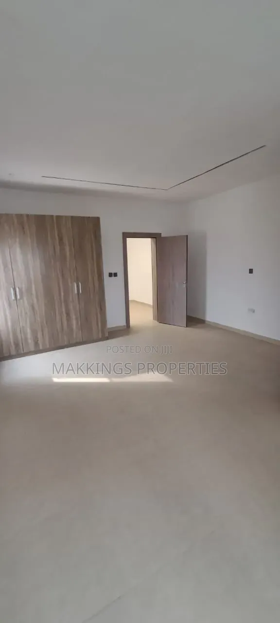 4bdrm Duplex in Abraham Adesanya Estate for sale in Abraham Adesanya Estate