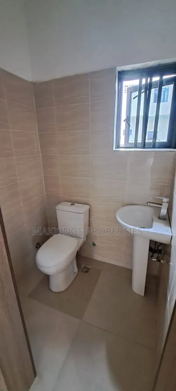 4bdrm Duplex in Abraham Adesanya Estate for sale in Abraham Adesanya Estate