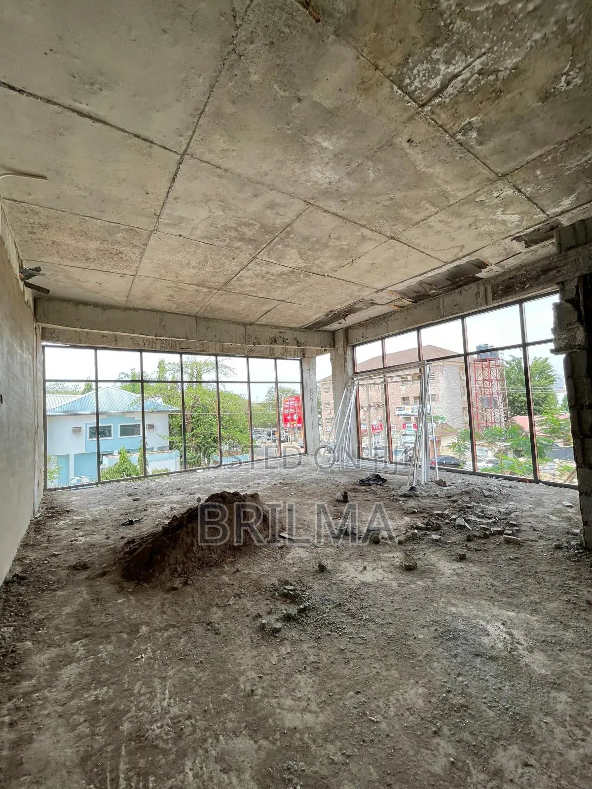 Shop Space in Wuse/Zone 4 for Sale in Zone 4 / Wuse