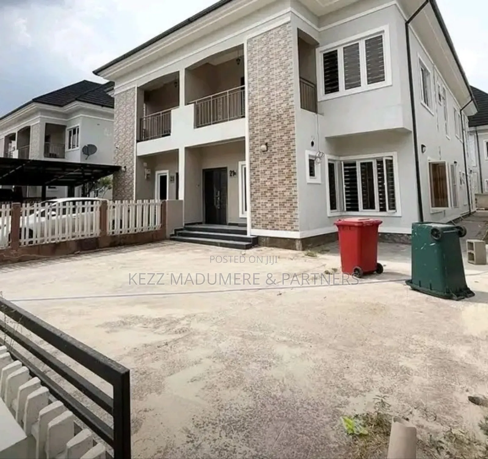 4bdrm Duplex in Dr Peter Odili, Port for sale in GRA Phase 3 / Port-Harcourt